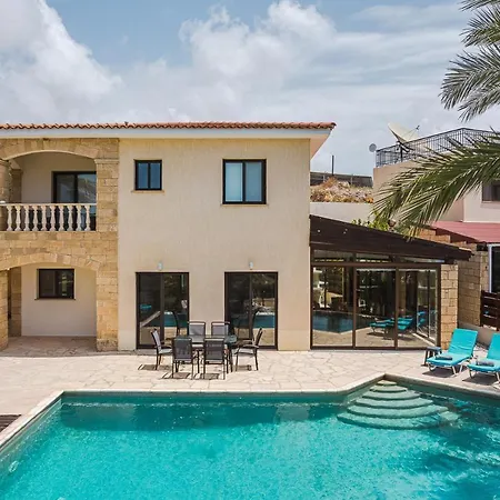 Host & - Sunset Villa *