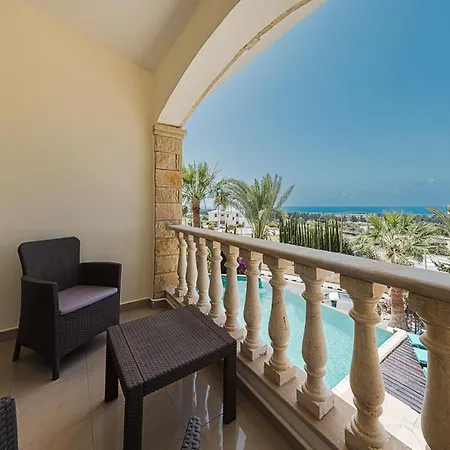Host & - Sunset Villa Kouklia