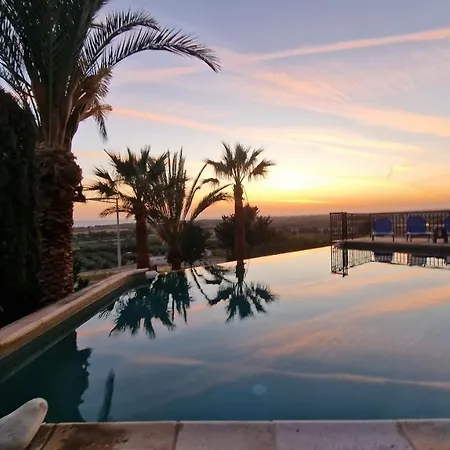 Host & - Sunset Villa